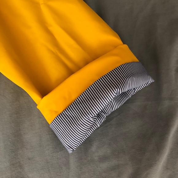 Rain jacket - Picture 3 of 8